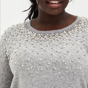 Super Soft Sweater with Pearl detail